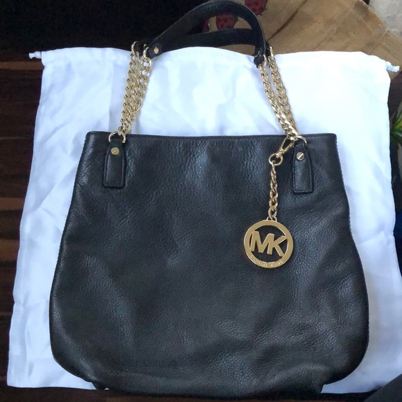 Michael Kors Handbags - Michael Kors Black Purse